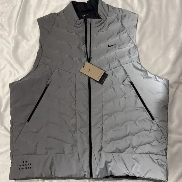 Nike Running Division Therma-Fit ADV Reflective Running Vest